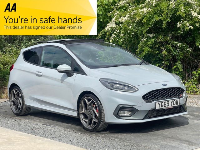 View our FORD FIESTA