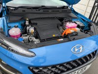 USED 2022 72 HYUNDAI KONA 1.6 h-GDi Premium SUV 5dr Petrol Hybrid DCT Euro 6 (s/s) (141 ps) Hyundai Warranty until 24/10/2027