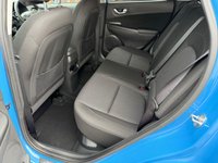 USED 2022 72 HYUNDAI KONA 1.6 h-GDi Premium SUV 5dr Petrol Hybrid DCT Euro 6 (s/s) (141 ps) Hyundai Warranty until 24/10/2027