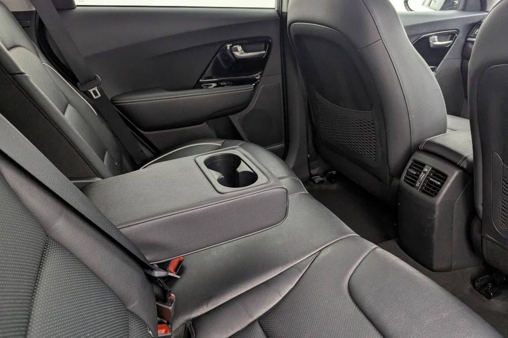 USED 2022 22 KIA NIRO 64kWh 3 SUV 5dr Electric Auto (201 bhp) Car Play, Rear Camera, Sat Nav