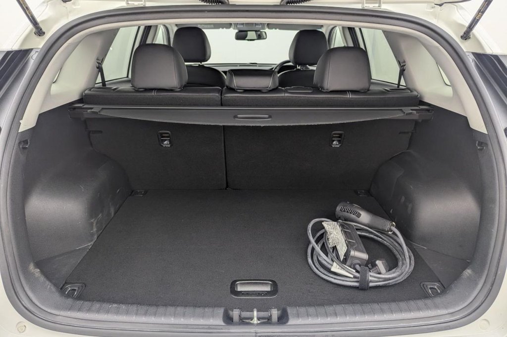 USED 2022 22 KIA NIRO 64kWh 3 SUV 5dr Electric Auto (201 bhp) Car Play, Rear Camera, Sat Nav