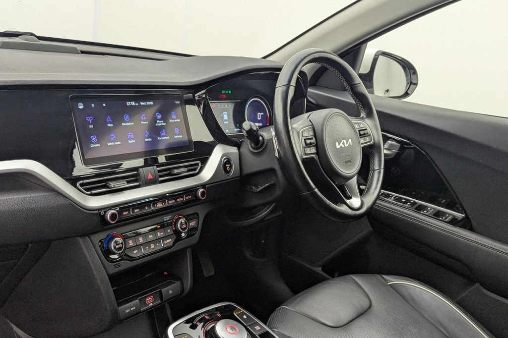 USED 2022 22 KIA NIRO 64kWh 3 SUV 5dr Electric Auto (201 bhp) Car Play, Rear Camera, Sat Nav