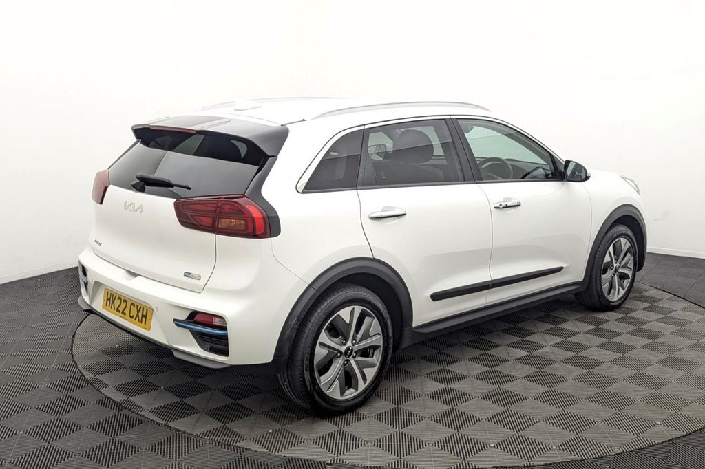 USED 2022 22 KIA NIRO 64kWh 3 SUV 5dr Electric Auto (201 bhp) Car Play, Rear Camera, Sat Nav