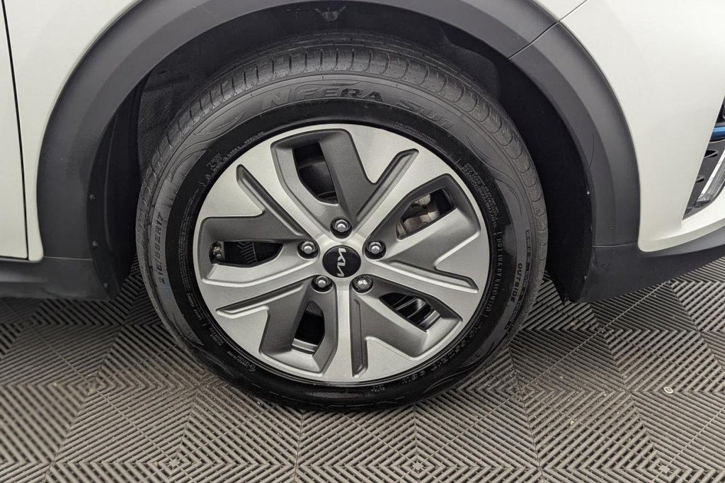 USED 2022 22 KIA NIRO 64kWh 3 SUV 5dr Electric Auto (201 bhp) Car Play, Rear Camera, Sat Nav