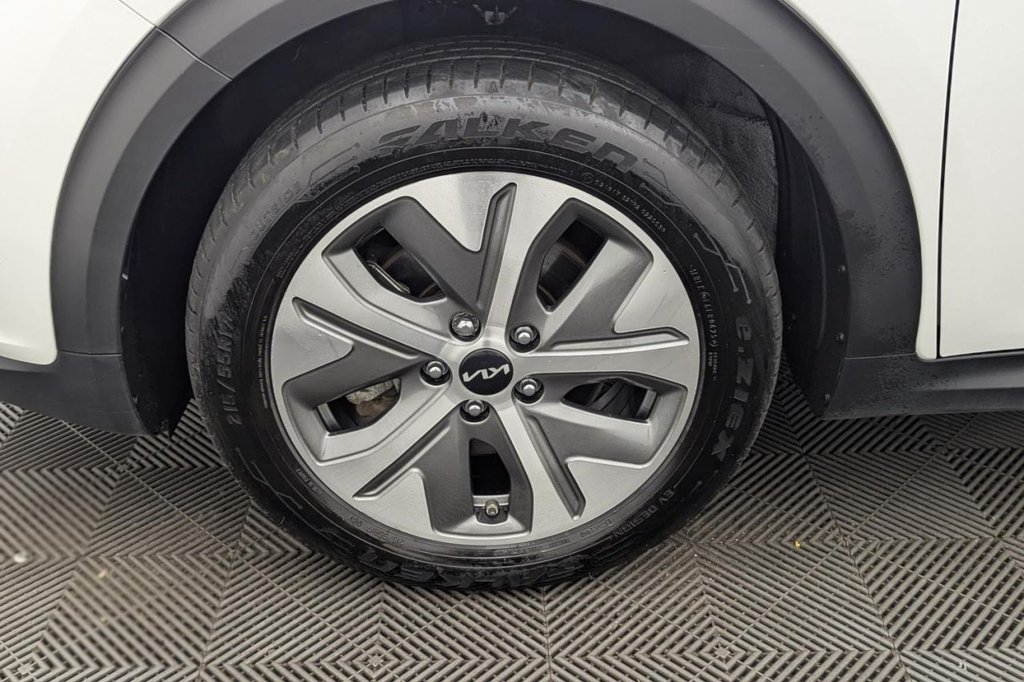 USED 2022 22 KIA NIRO 64kWh 3 SUV 5dr Electric Auto (201 bhp) Car Play, Rear Camera, Sat Nav