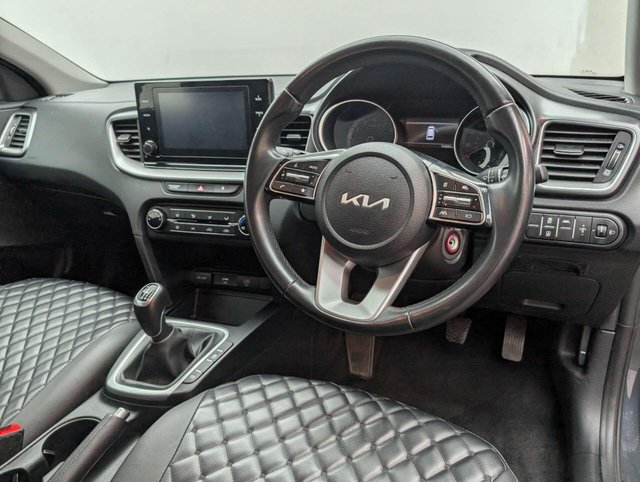 USED 2023 23 KIA CEED 1.5 Ceed 2 5dr CLICK+COLLECT / HOME DELIVERY