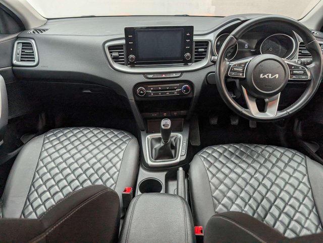 USED 2023 23 KIA CEED 1.5 Ceed 2 5dr CLICK+COLLECT / HOME DELIVERY