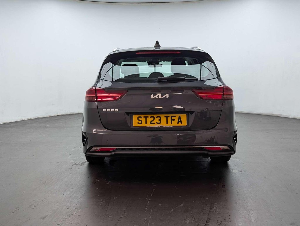 Used 2023 23 KIA CEED 1.5 Ceed 2 5dr CLICK+COLLECT / HOME DELIVERY