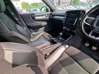USED 2019 69 VOLVO XC40 2.0 D3 R-Design SUV 5dr Diesel Manual Euro 6 (s/s) (150 ps) ++ 1 FORMER KEEPER++