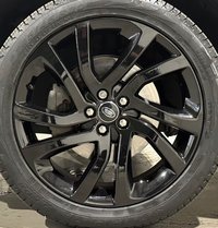USED 2017 67 LAND ROVER DISCOVERY SPORT 2.0 TD4 HSE Black SUV 5dr Diesel Auto 4WD Euro 6 (s/s) (180 ps) 