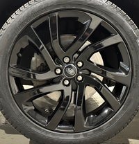 USED 2017 67 LAND ROVER DISCOVERY SPORT 2.0 TD4 HSE Black SUV 5dr Diesel Auto 4WD Euro 6 (s/s) (180 ps) 