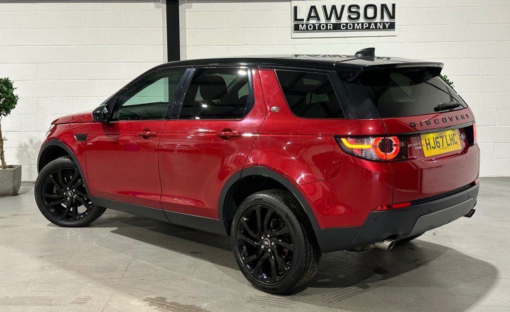 USED 2017 67 LAND ROVER DISCOVERY SPORT 2.0 TD4 HSE Black SUV 5dr Diesel Auto 4WD Euro 6 (s/s) (180 ps) 