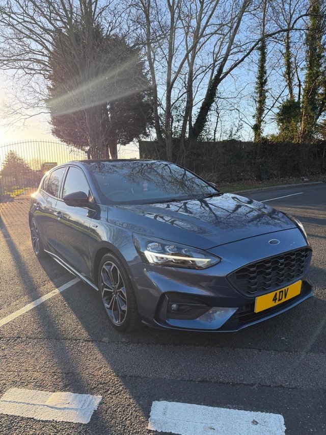View our FORD FOCUS