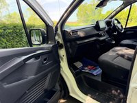 USED 2022 72 RENAULT TRAFIC 2.0 dCi Blue SL28 Business+ Panel Van 5dr Diesel Manual L1 H1 Euro 6 (s/s) (130 ps) A/C-Nav-P sensors-cruise c