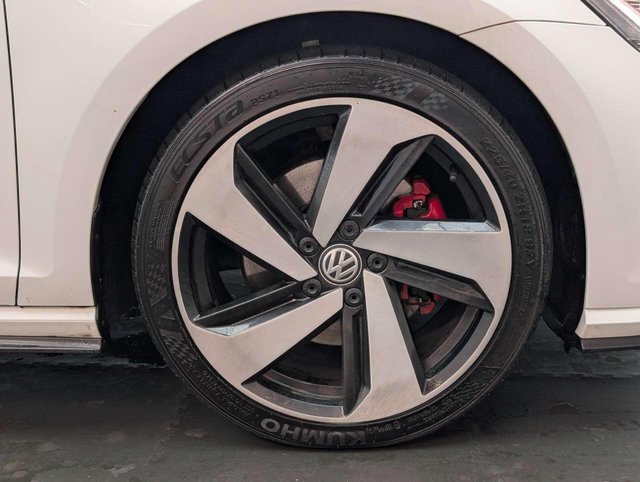 USED 2018 18 VOLKSWAGEN GOLF 2.0 Golf GTi TSi 5dr CLICK+COLLECT / HOME DELIVERY