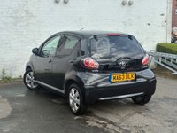 USED 2013 63 TOYOTA AYGO 1.0 VVT-i Hatchback 5dr Petrol Manual Euro 5 (67 ps) THIS LITTLE CAR COMES WITH A FRESH MOT AND SERVICE 2KEYS AND MORE.