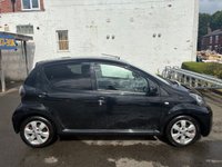 USED 2013 63 TOYOTA AYGO 1.0 VVT-i Hatchback 5dr Petrol Manual Euro 5 (67 ps) THIS LITTLE CAR COMES WITH A FRESH MOT AND SERVICE 2KEYS AND MORE.