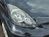 USED 2013 63 TOYOTA AYGO 1.0 VVT-i Hatchback 5dr Petrol Manual Euro 5 (67 ps) THIS LITTLE CAR COMES WITH A FRESH MOT AND SERVICE 2KEYS AND MORE.