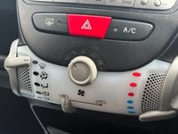 USED 2013 63 TOYOTA AYGO 1.0 VVT-i Hatchback 5dr Petrol Manual Euro 5 (67 ps) THIS LITTLE CAR COMES WITH A FRESH MOT AND SERVICE 2KEYS AND MORE.