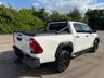 USED 2022 72 TOYOTA HI-LUX 2.8 D-4D Invincible X Pickup Double Cab 4dr Diesel Auto 4WD Euro 6 (s/s) (204 ps) 1 OWNER , NO VAT TO PAY , REMAINDER OF MANFACTURES WARRANTY