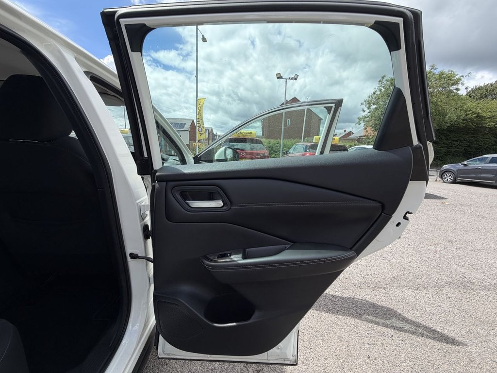 USED 2022 72 NISSAN QASHQAI 1.3 DIG-T MHEV Acenta Premium SUV 5dr Petrol Hybrid Manual Euro 6 (s/s) (158 ps) 