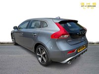 USED 2019 19 VOLVO V40 2.0 T2 GPF R-Design Hatchback 5dr Petrol Manual Euro 6 (s/s) (122 ps) **FINANCE ME FOR UP TO 5 YEARS WITH NO DEPOSIT**