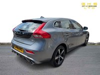 USED 2019 19 VOLVO V40 2.0 T2 GPF R-Design Hatchback 5dr Petrol Manual Euro 6 (s/s) (122 ps) **FINANCE ME FOR UP TO 5 YEARS WITH NO DEPOSIT**