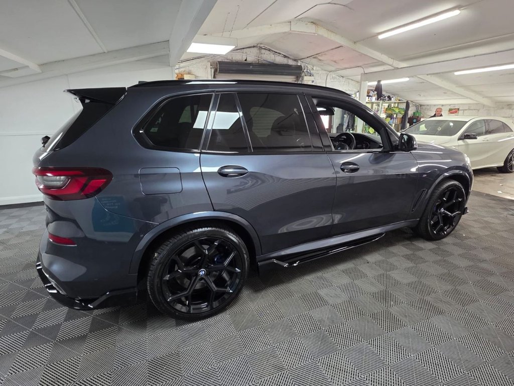 USED 2021 21 BMW X5 3.0 30d MHT M Sport SUV 5dr Diesel Hybrid Auto xDrive Euro 6 (s/s) (286 ps) SatNav - Sensors & Camera