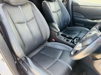 USED 2018 18 NISSAN LEAF 40kWh Tekna Hatchback 5dr Electric Auto (150 ps) FSH / HEATED SEATS / BOSE