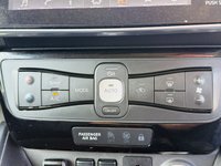 USED 2018 18 NISSAN LEAF 40kWh Tekna Hatchback 5dr Electric Auto (150 ps) FSH / HEATED SEATS / BOSE