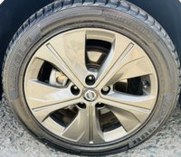 USED 2018 18 NISSAN LEAF 40kWh Tekna Hatchback 5dr Electric Auto (150 ps) FSH / HEATED SEATS / BOSE