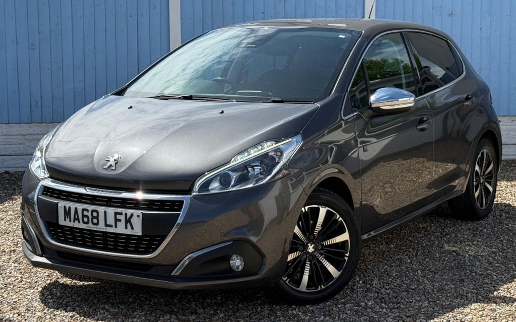 Grey 2018 Peugeot 208 1.2 PureTech Tech Edition (110bhp) Hatchback Front-wheel drive Manual