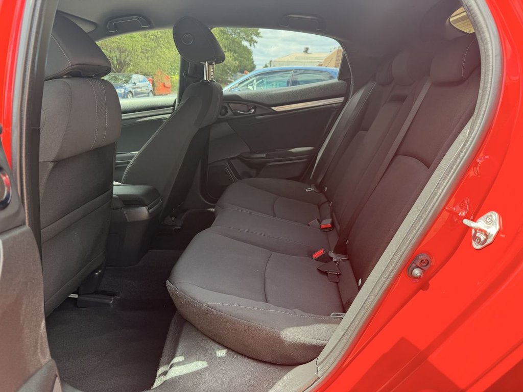 USED 2019 19 HONDA CIVIC 1.6 i-DTEC SR Hatchback 5dr Diesel Manual Euro 6 (s/s) (120 ps) Sat Nav, Rear Camera