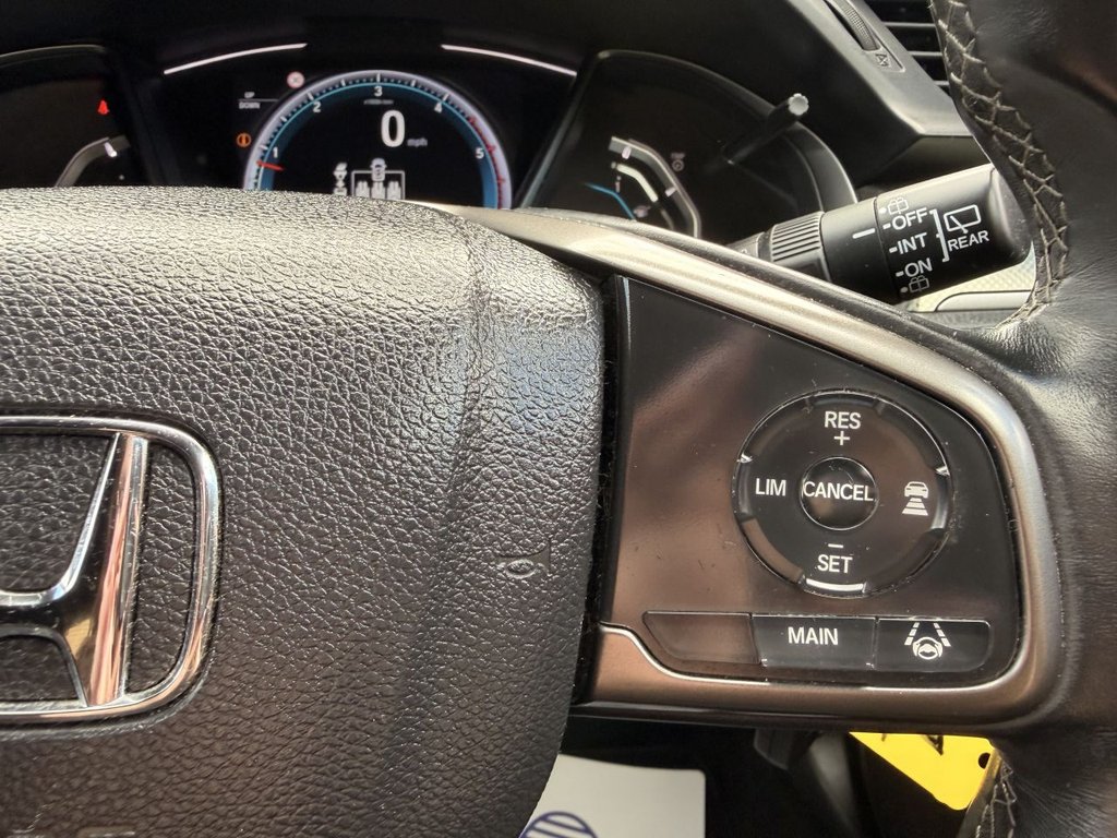 USED 2019 19 HONDA CIVIC 1.6 i-DTEC SR Hatchback 5dr Diesel Manual Euro 6 (s/s) (120 ps) Sat Nav, Rear Camera