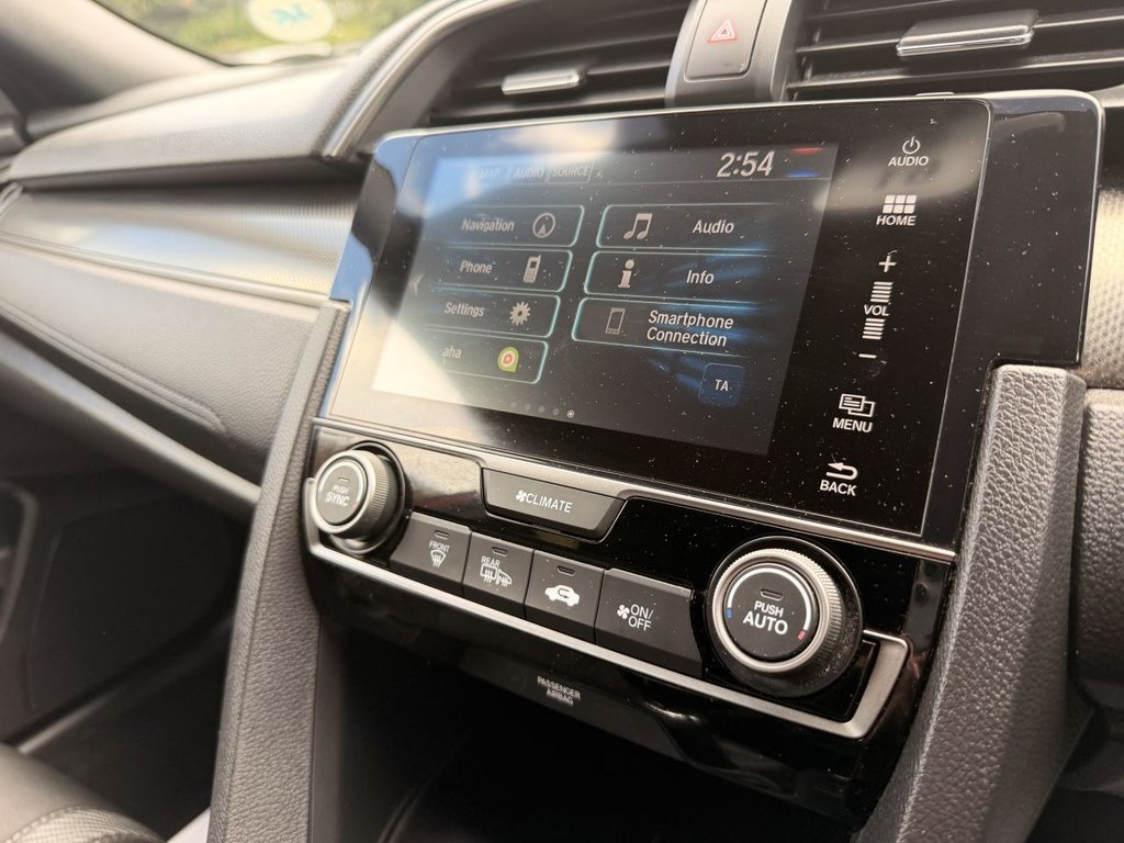 USED 2019 19 HONDA CIVIC 1.6 i-DTEC SR Hatchback 5dr Diesel Manual Euro 6 (s/s) (120 ps) Sat Nav, Rear Camera