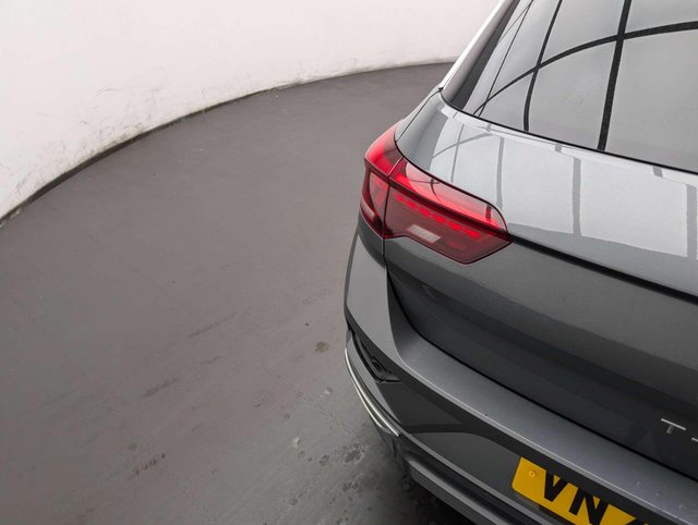 USED 2020 70 VOLKSWAGEN T-ROC 1.5 T-Roc R-Line TSi Evo Semi-Auto 5dr CLICK+COLLECT / HOME DELIVERY