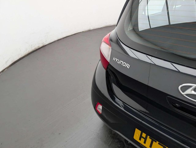 USED 2023 72 HYUNDAI I10 1.0 i10 SE Connect MPI Auto 5dr CLICK+COLLECT / HOME DELIVERY