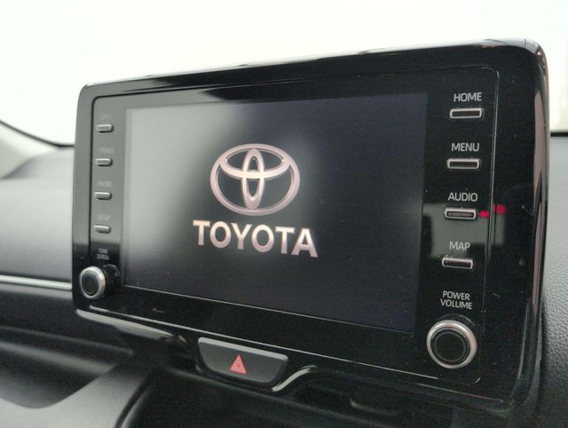 USED 2021 21 TOYOTA YARIS 1.5 Yaris Design HEV CVT 5dr CLICK+COLLECT / HOME DELIVERY