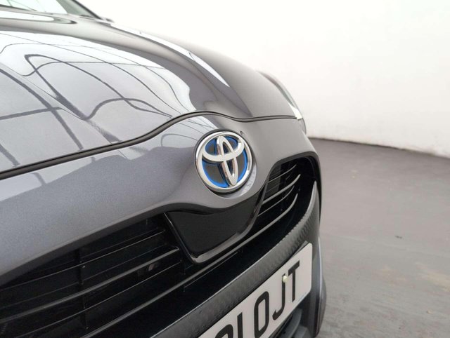USED 2021 21 TOYOTA YARIS 1.5 Yaris Design HEV CVT 5dr CLICK+COLLECT / HOME DELIVERY