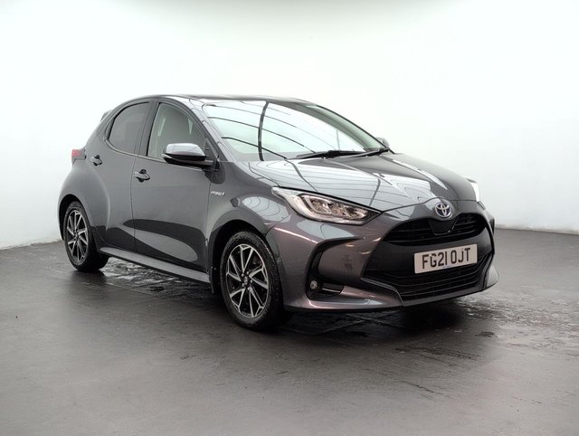 USED 2021 21 TOYOTA YARIS 1.5 Yaris Design HEV CVT 5dr CLICK+COLLECT / HOME DELIVERY