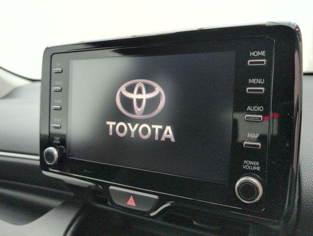 USED 2021 21 TOYOTA YARIS 1.5 Yaris Design HEV CVT 5dr CLICK+COLLECT / HOME DELIVERY