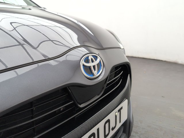 USED 2021 21 TOYOTA YARIS 1.5 Yaris Design HEV CVT 5dr CLICK+COLLECT / HOME DELIVERY