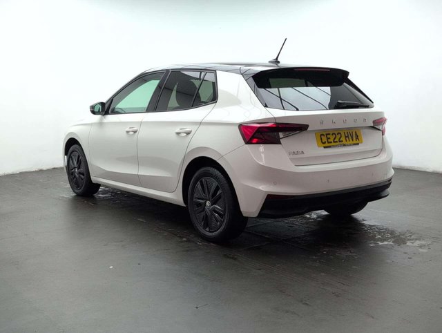 USED 2022 22 SKODA FABIA 1.0 Fabia Colour Edition TSi 5dr CLICK+COLLECT / HOME DELIVERY