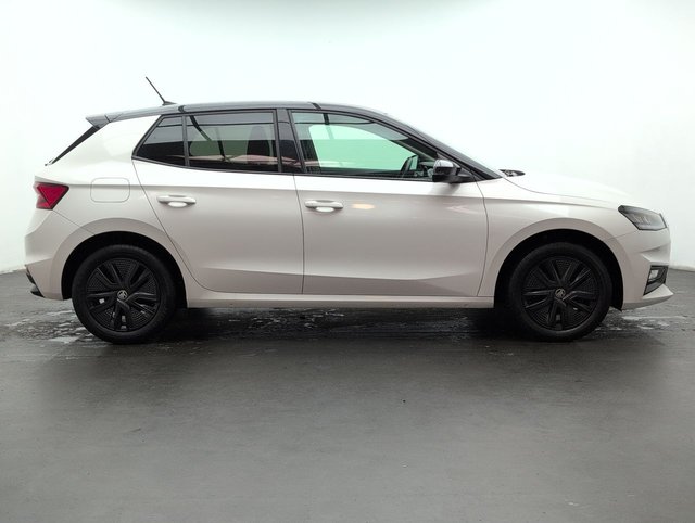 USED 2022 22 SKODA FABIA 1.0 Fabia Colour Edition TSi 5dr CLICK+COLLECT / HOME DELIVERY