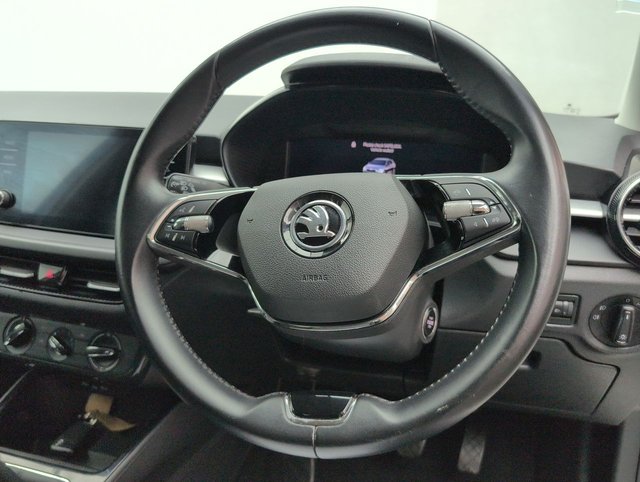 USED 2022 22 SKODA FABIA 1.0 Fabia Colour Edition TSi 5dr CLICK+COLLECT / HOME DELIVERY