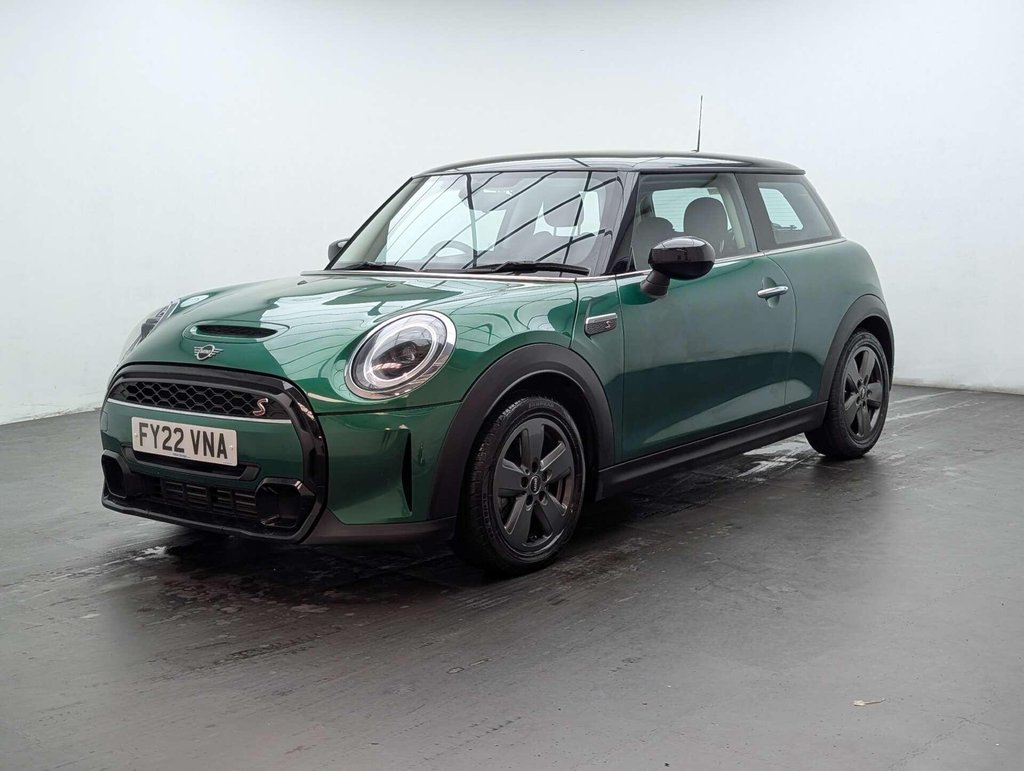 Used 2022 22 MINI HATCH 2.0 Cooper S Classic 3dr CLICK+COLLECT / HOME DELIVERY