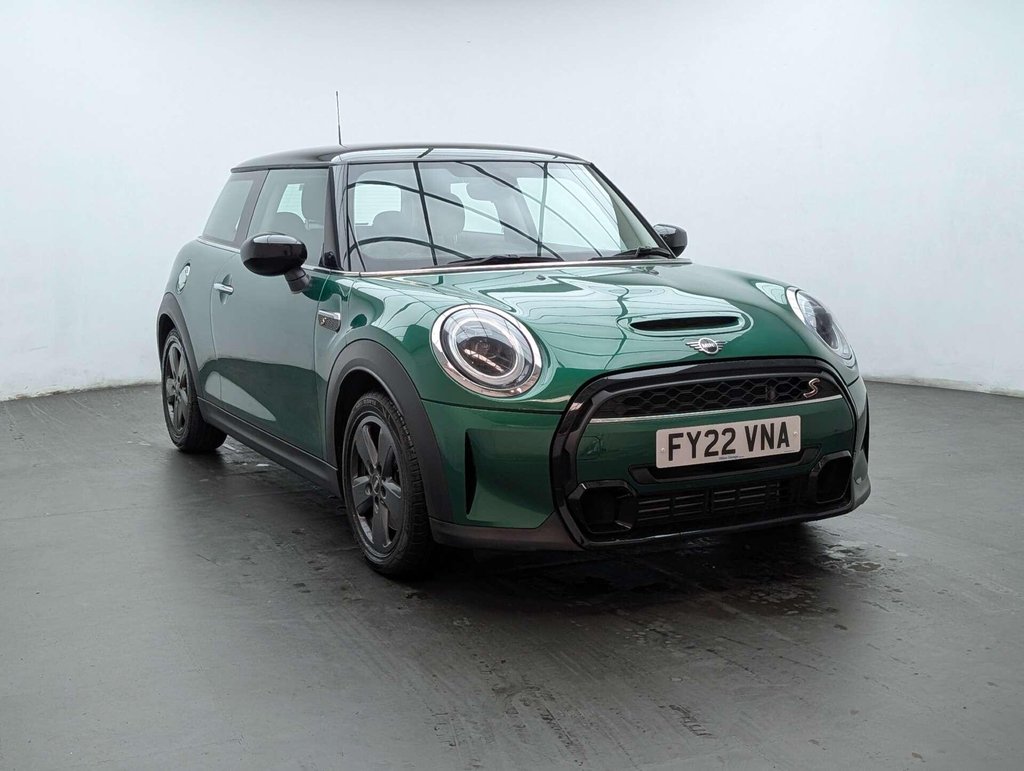 Used 2022 22 MINI HATCH 2.0 Cooper S Classic 3dr CLICK+COLLECT / HOME DELIVERY