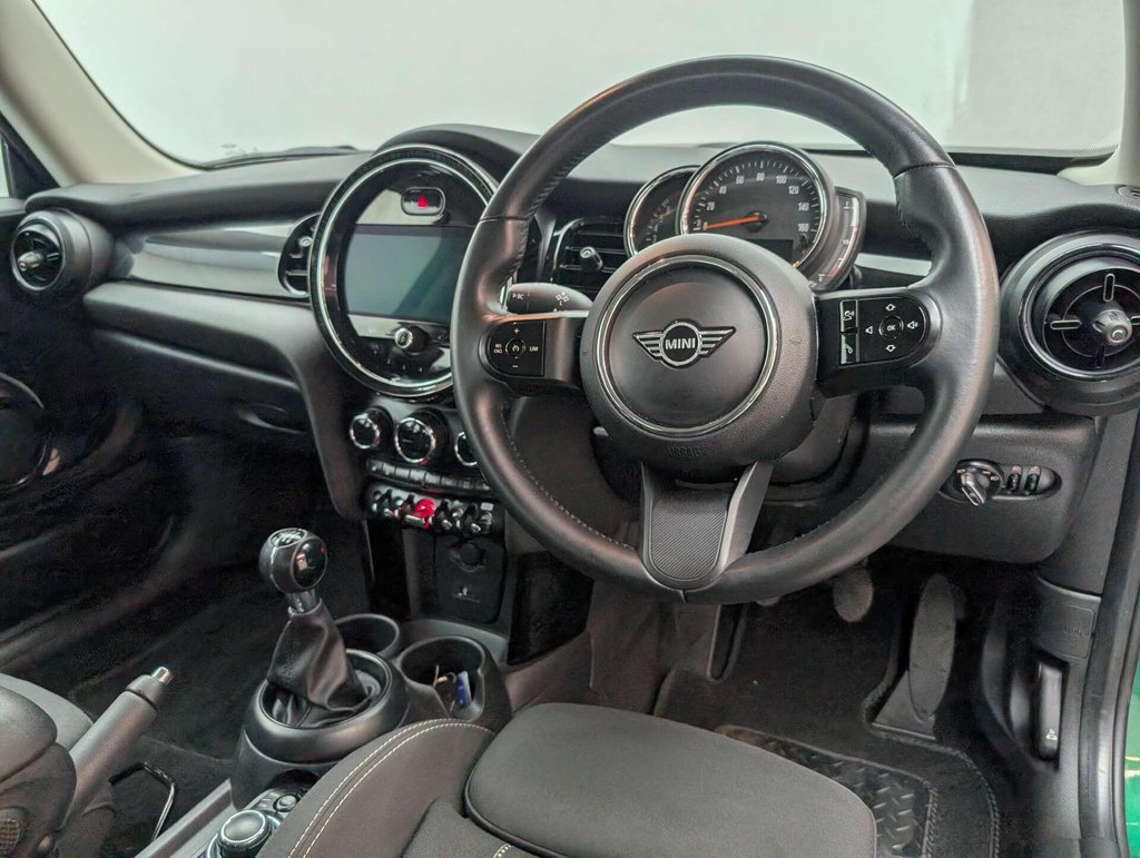 Used 2022 22 MINI HATCH 2.0 Cooper S Classic 3dr CLICK+COLLECT / HOME DELIVERY