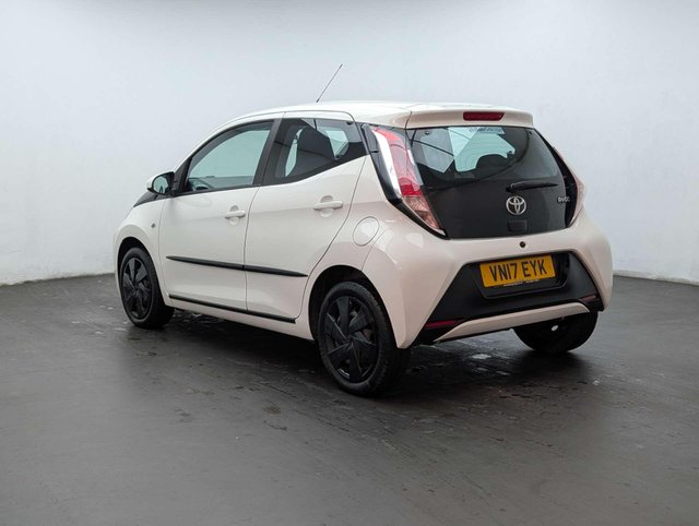USED 2017 17 TOYOTA AYGO 1.0 Aygo X-Play VVT-i CVT 5dr CLICK+COLLECT / HOME DELIVERY