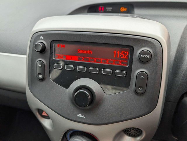 USED 2017 17 TOYOTA AYGO 1.0 Aygo X-Play VVT-i CVT 5dr CLICK+COLLECT / HOME DELIVERY